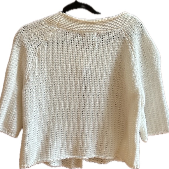 Dress barn PL creamy white sweater. - Picture 2 of 5